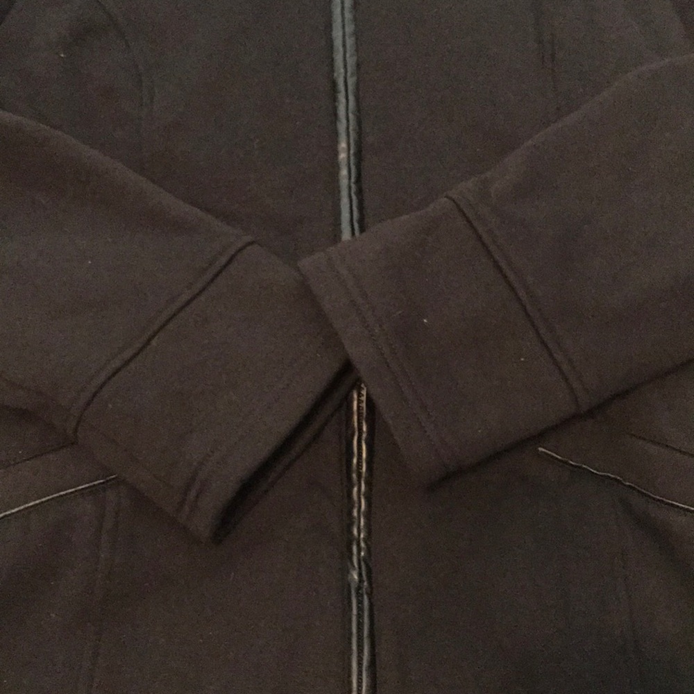 Jacket - Picture 3 of 4